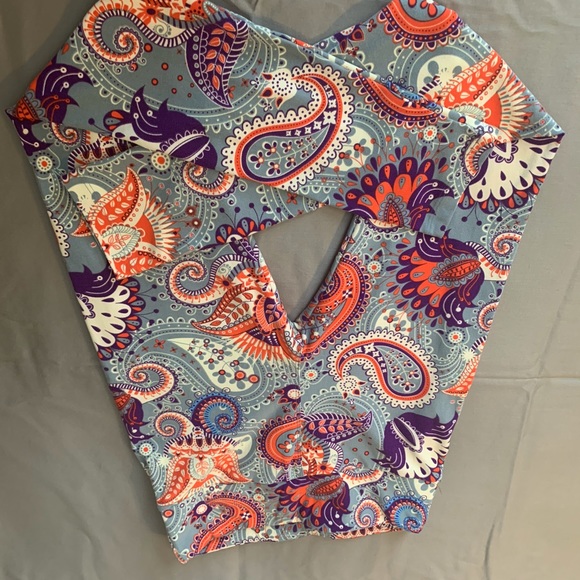 Leggings - Picture 2 of 3